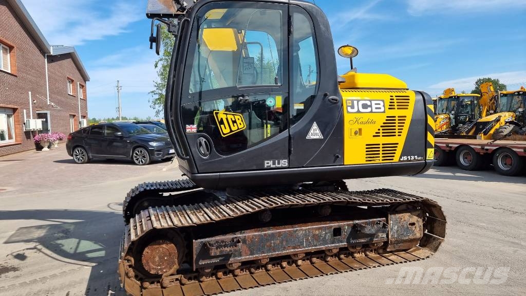 JCB JS 131 LC 履带挖掘机