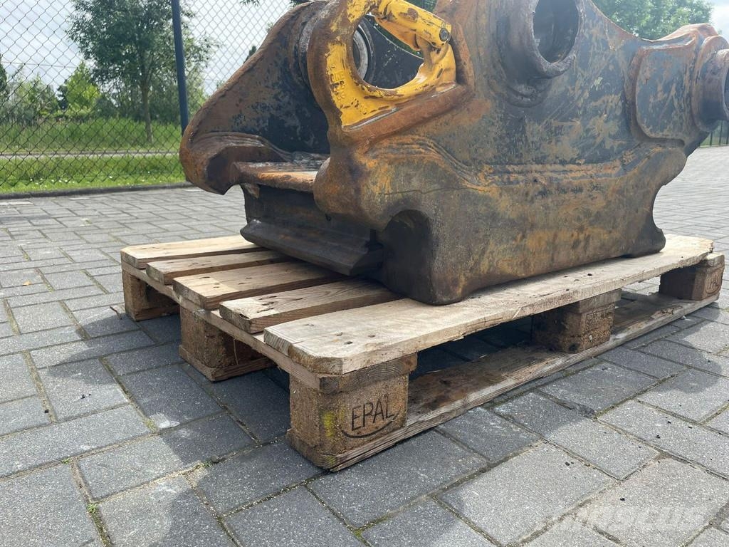 Klepp Mek KM90-D | HYDRAULIC QUICK COUPLER | SNELWISSEL Cisailles