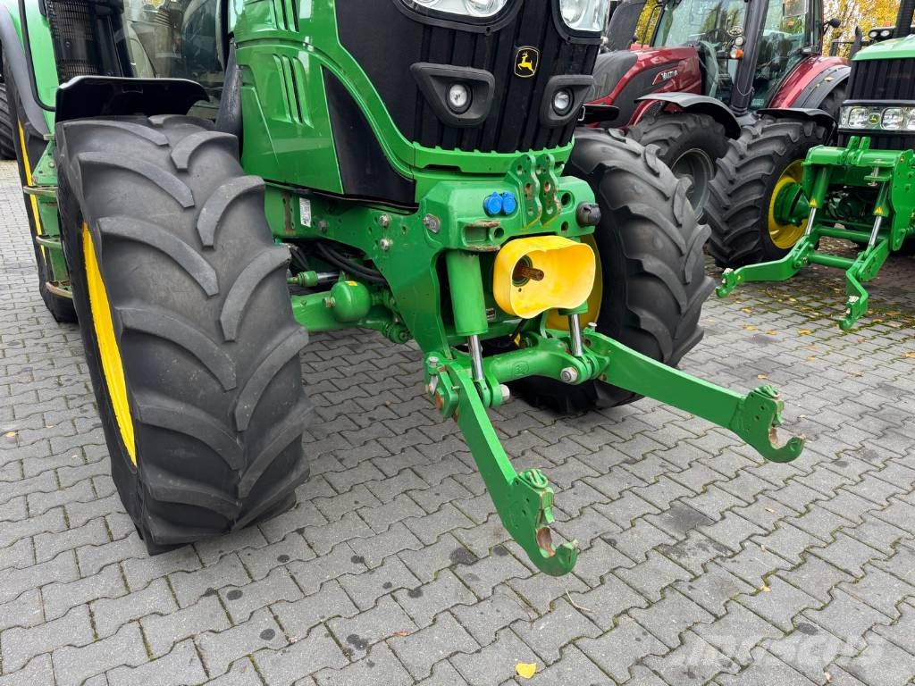 John Deere 6105R Tractores