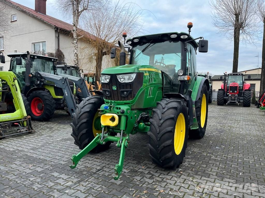 John Deere 6105R Traktoren