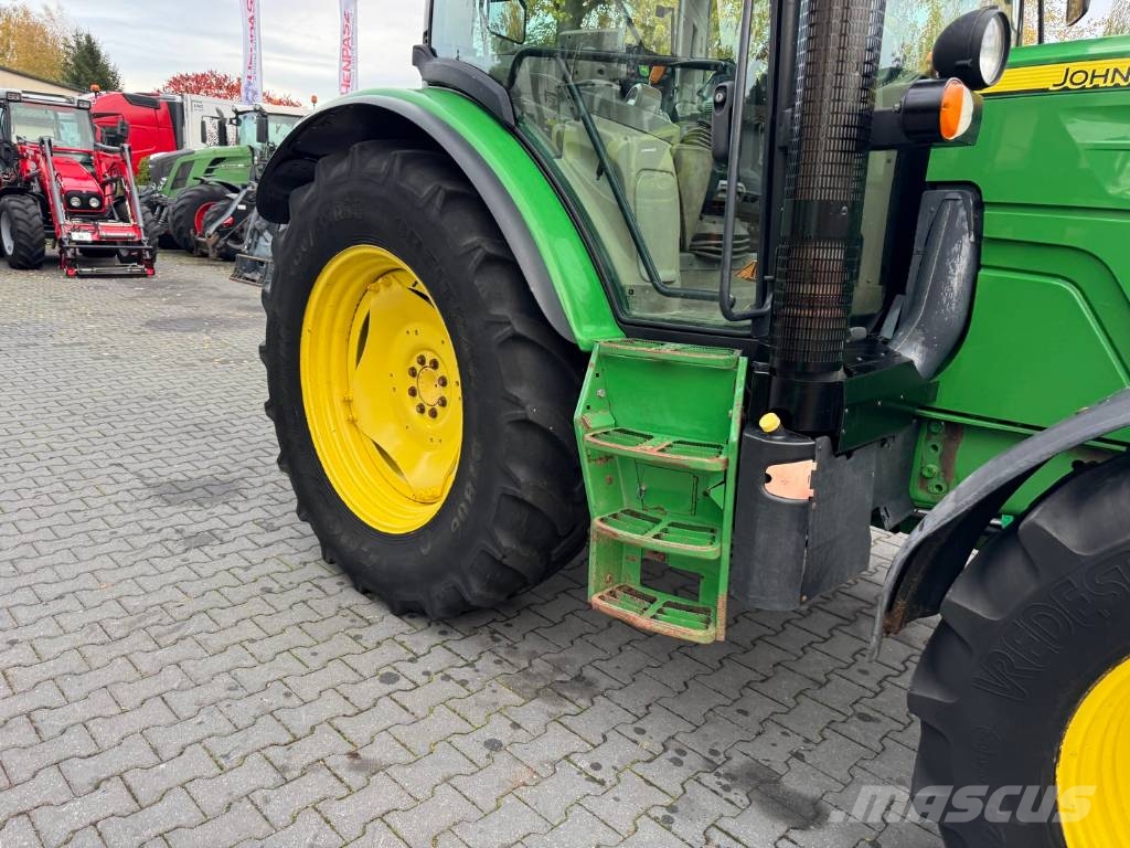 John Deere 6105R Tractores