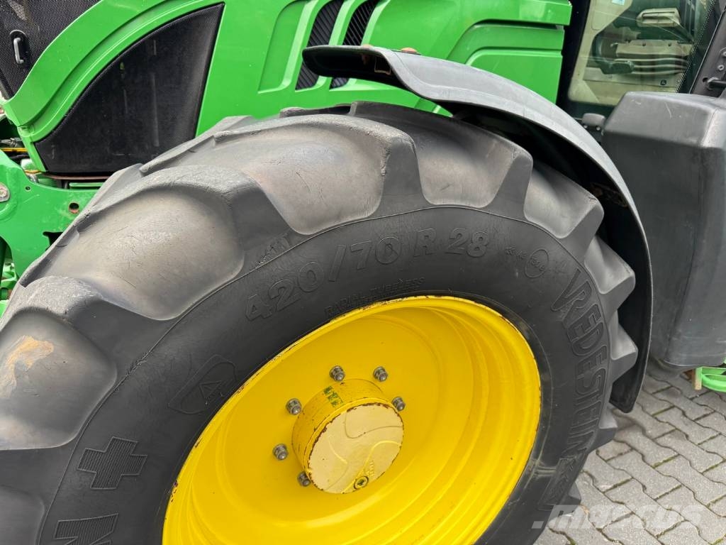 John Deere 6105R Tractores