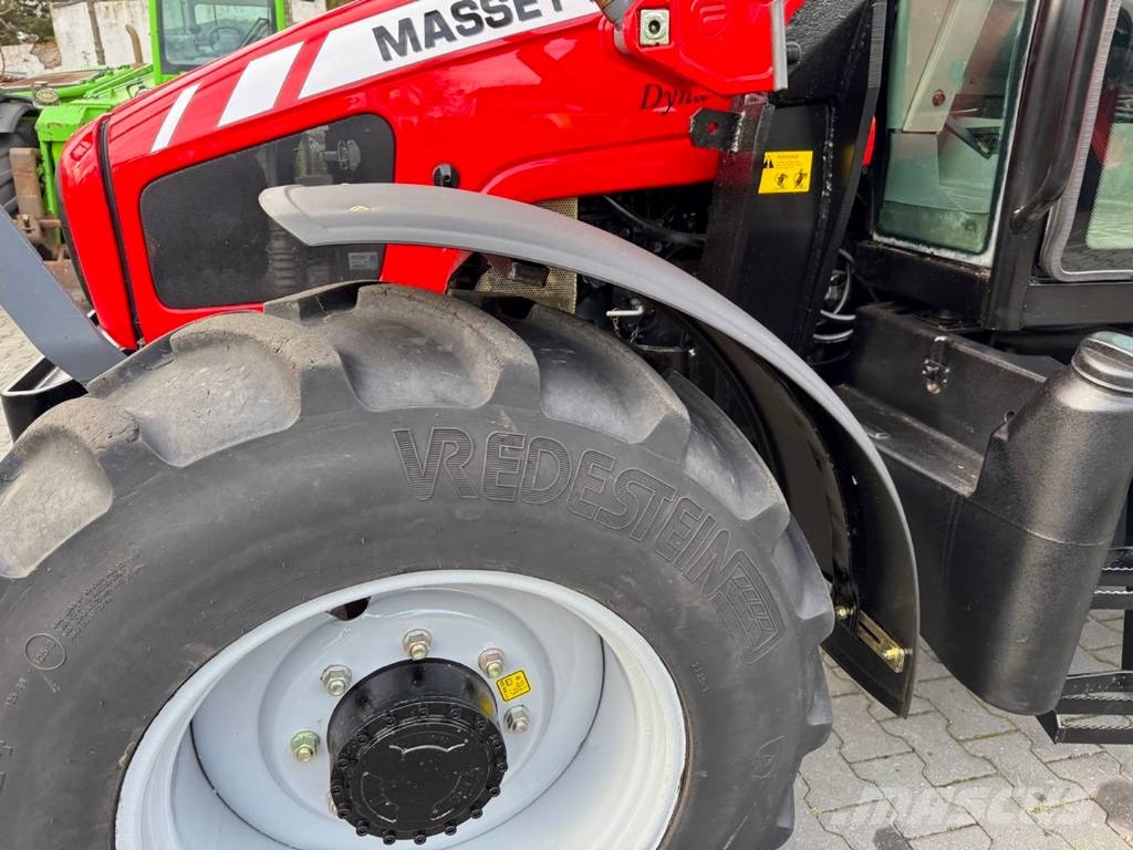 Massey Ferguson 5455 + FAUCHEUX PRESTIGE 120 Traktory