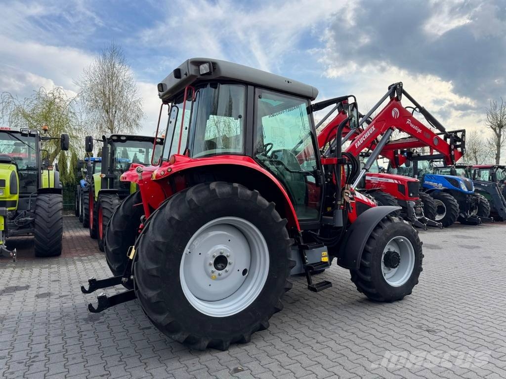 Massey Ferguson 5455 + FAUCHEUX PRESTIGE 120 Traktory