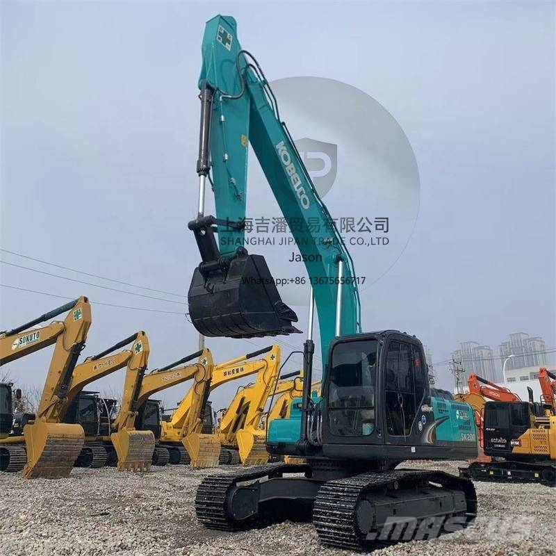 Kobelco SK 200 Гусеничні екскаватори