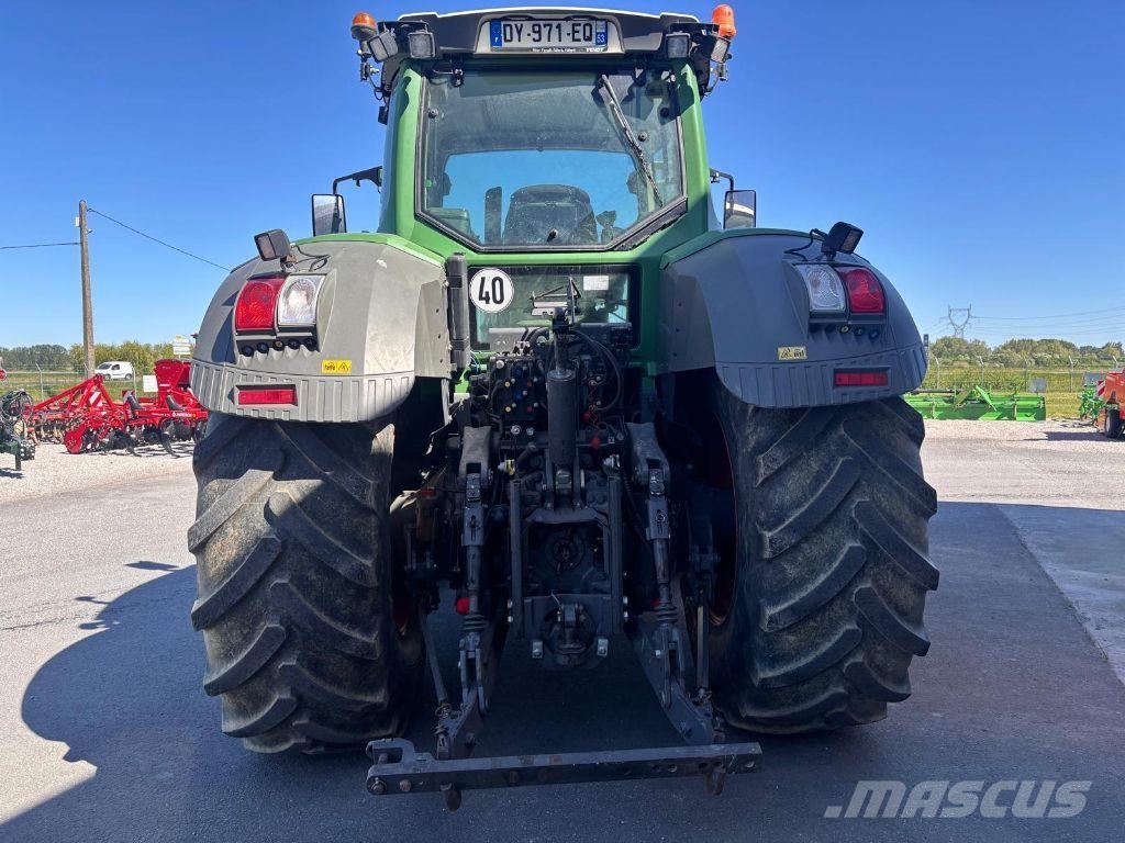Fendt 826 S4 PROFI + Traktorer