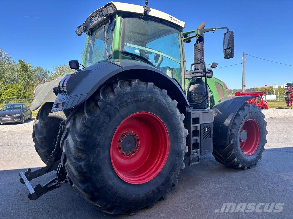 Fendt 826 S4 PROFI + Tractoren