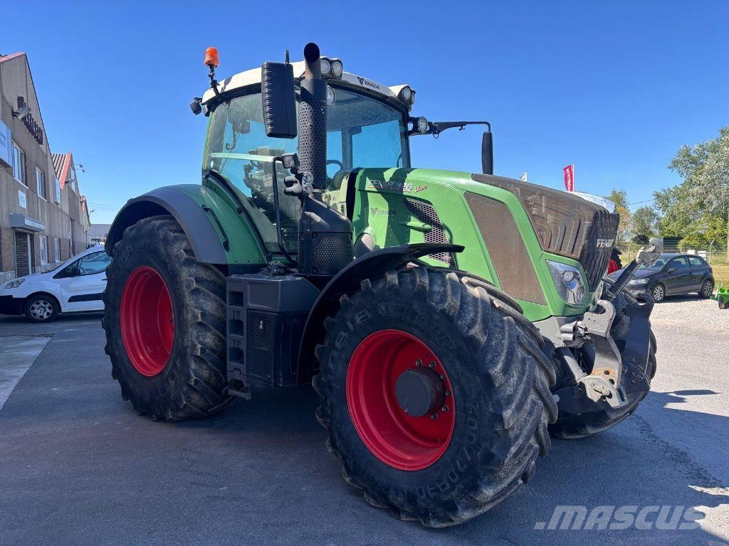 Fendt 826 S4 PROFI + Traktorer