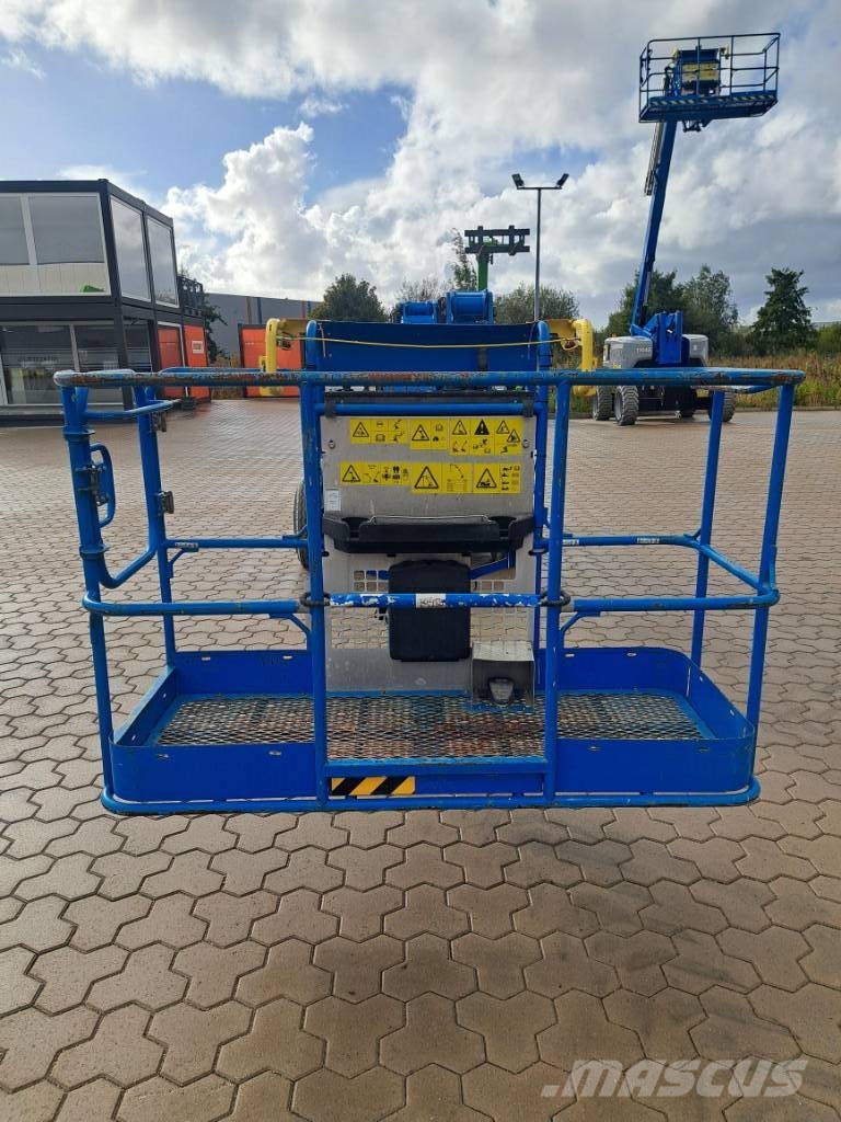 Genie Z 45/25 J DC Karos emelők