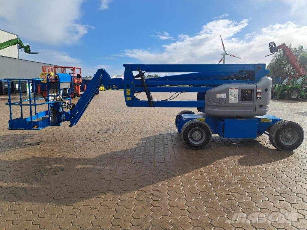 Genie Z 45/25 J DC Karos emelők