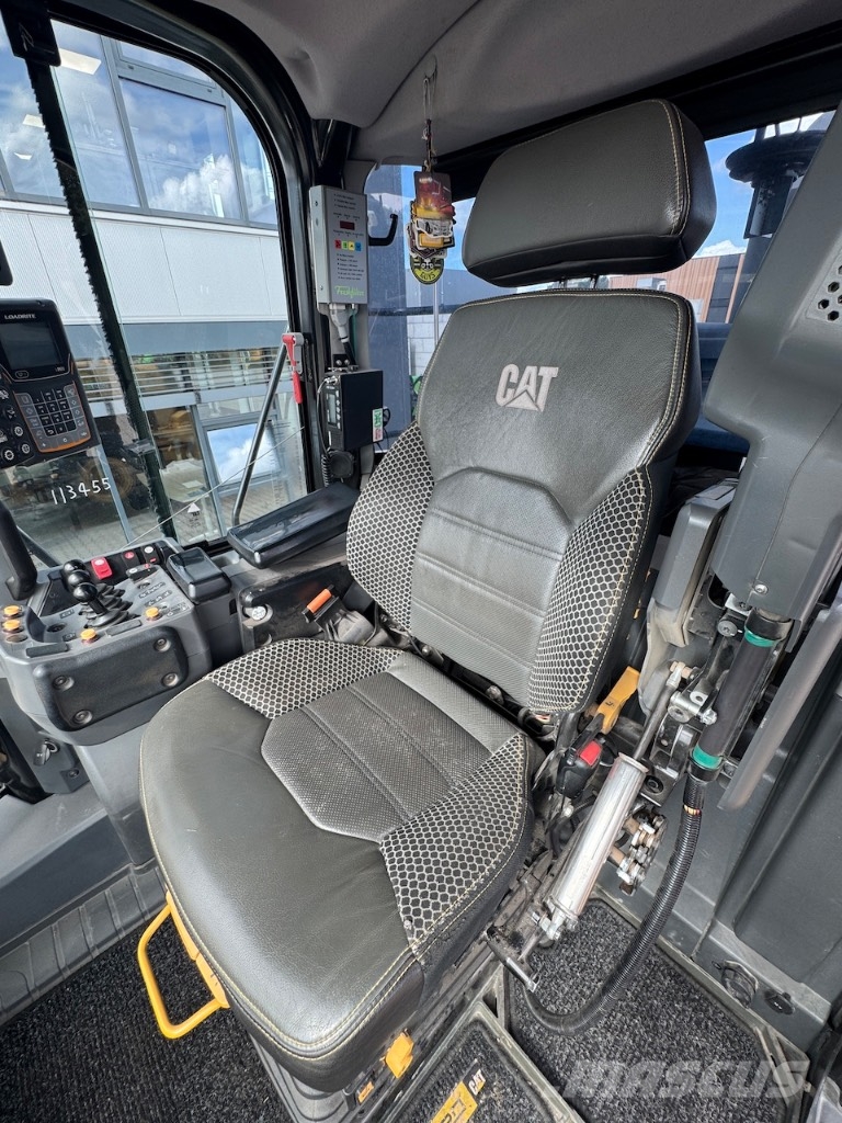 CAT 962M Wielladers