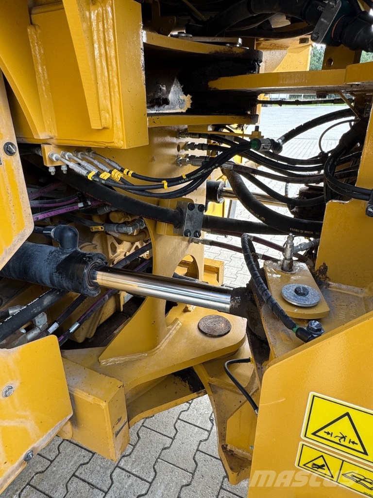 CAT 962M Wielladers