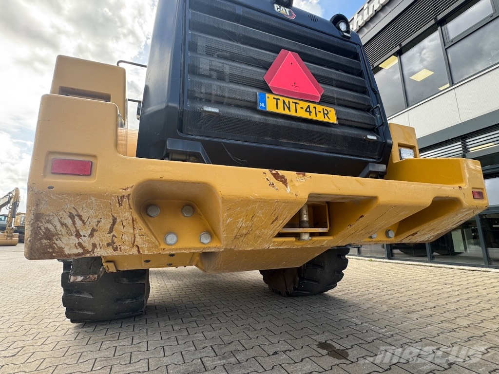 CAT 962M Wielladers
