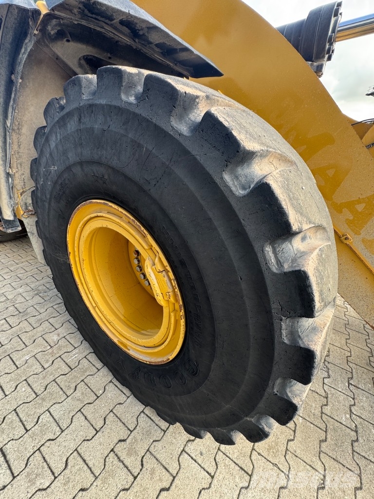 CAT 962M Wielladers