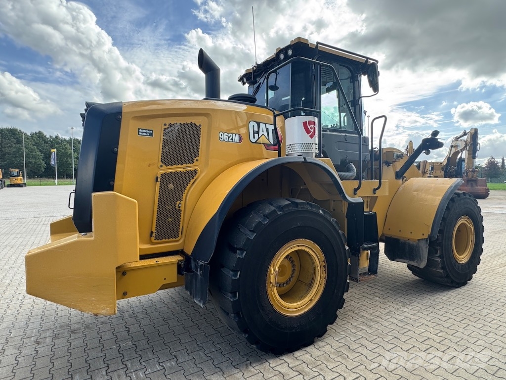 CAT 962M Wielladers