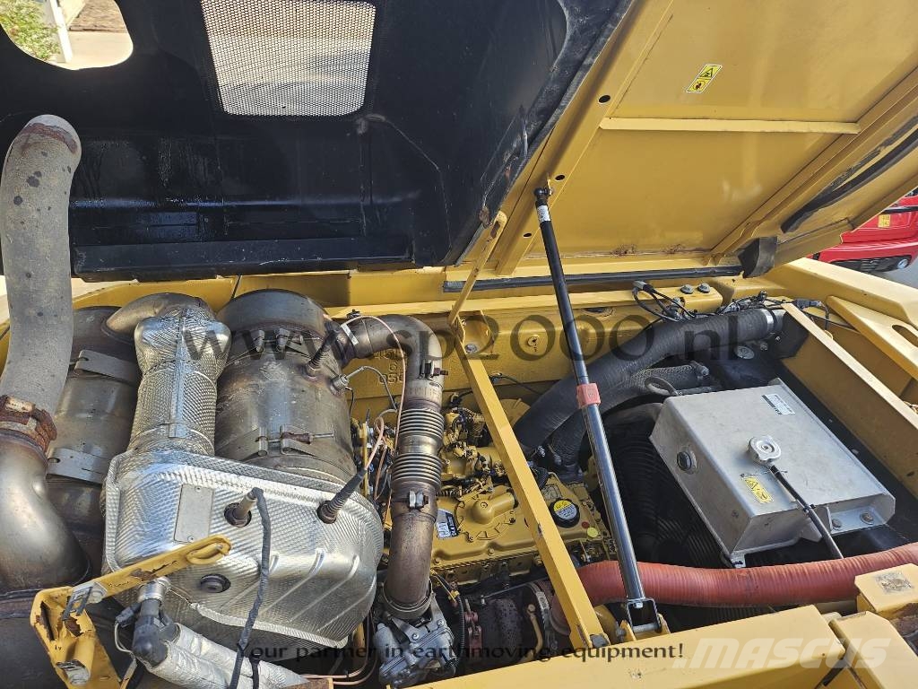 CAT 325 FL CR Rupsgraafmachines