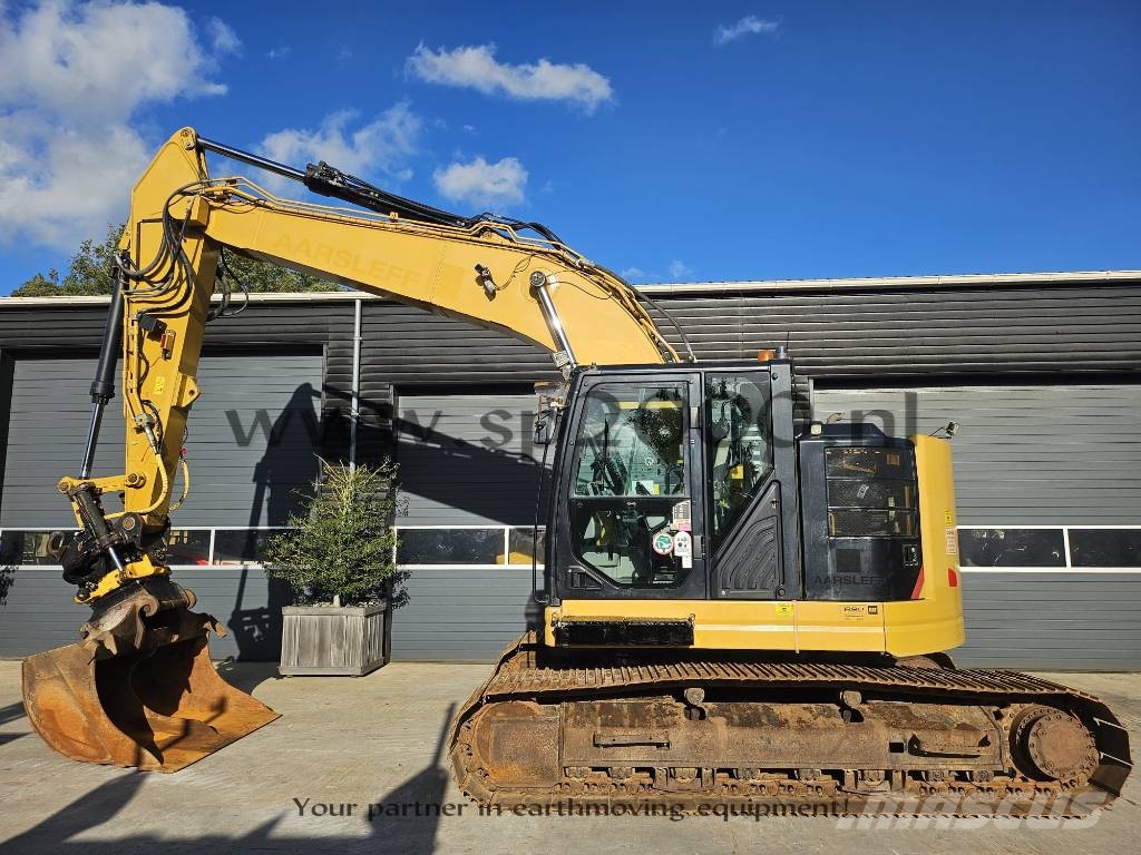 CAT 325 FL CR Rupsgraafmachines