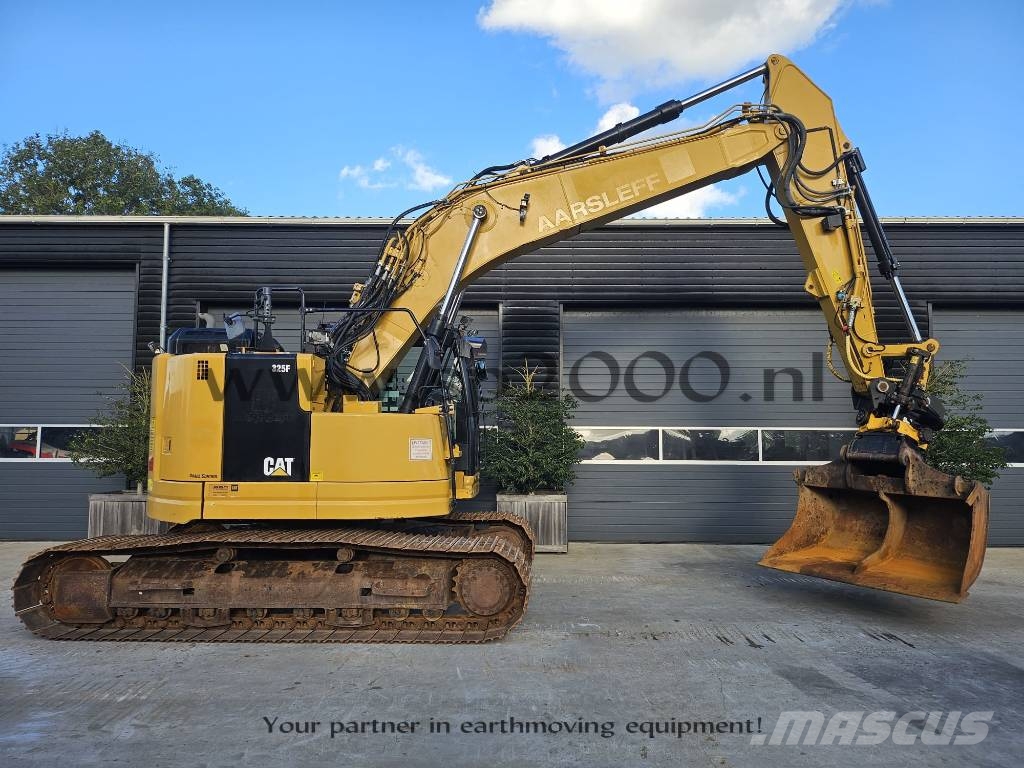 CAT 325 FL CR Rupsgraafmachines