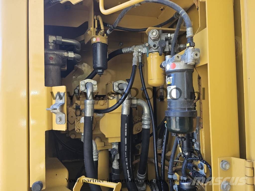 CAT 325 FL CR Rupsgraafmachines