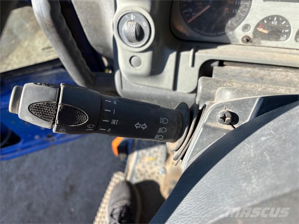 Iveco TRAKKER 440 6X4 + HR 새시 운전실 트럭