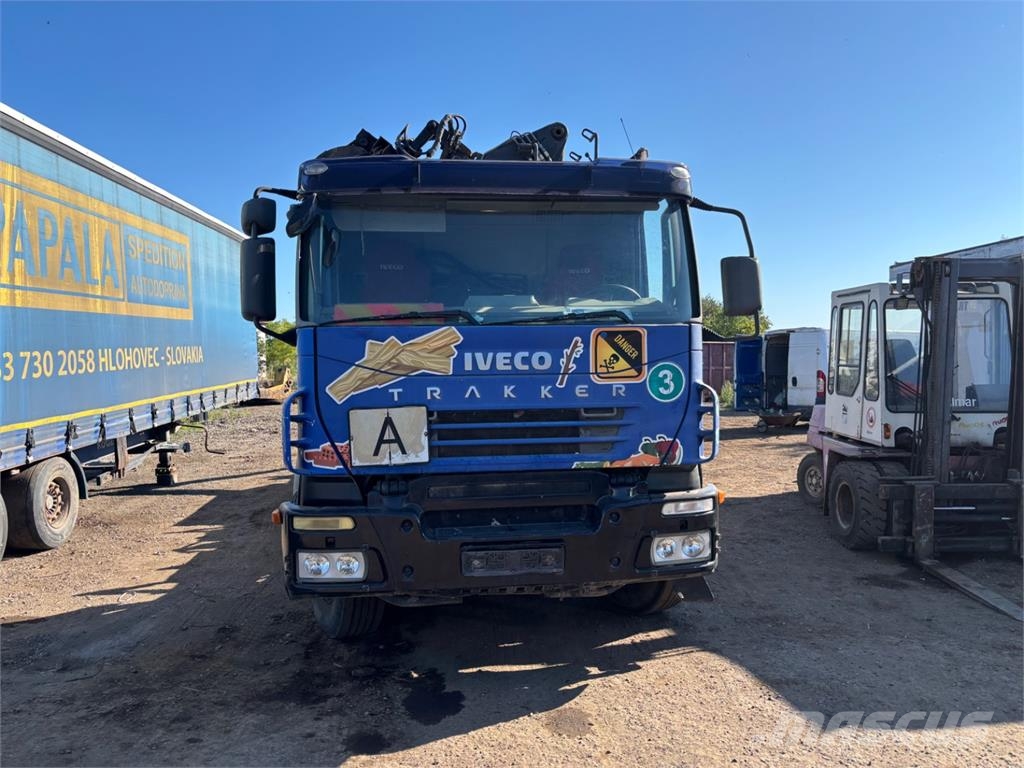 Iveco TRAKKER 440 6X4 + HR 새시 운전실 트럭