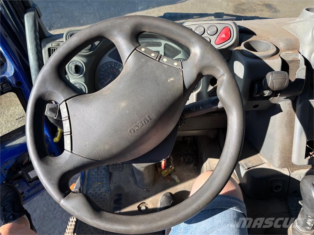 Iveco TRAKKER 440 6X4 + HR 새시 운전실 트럭