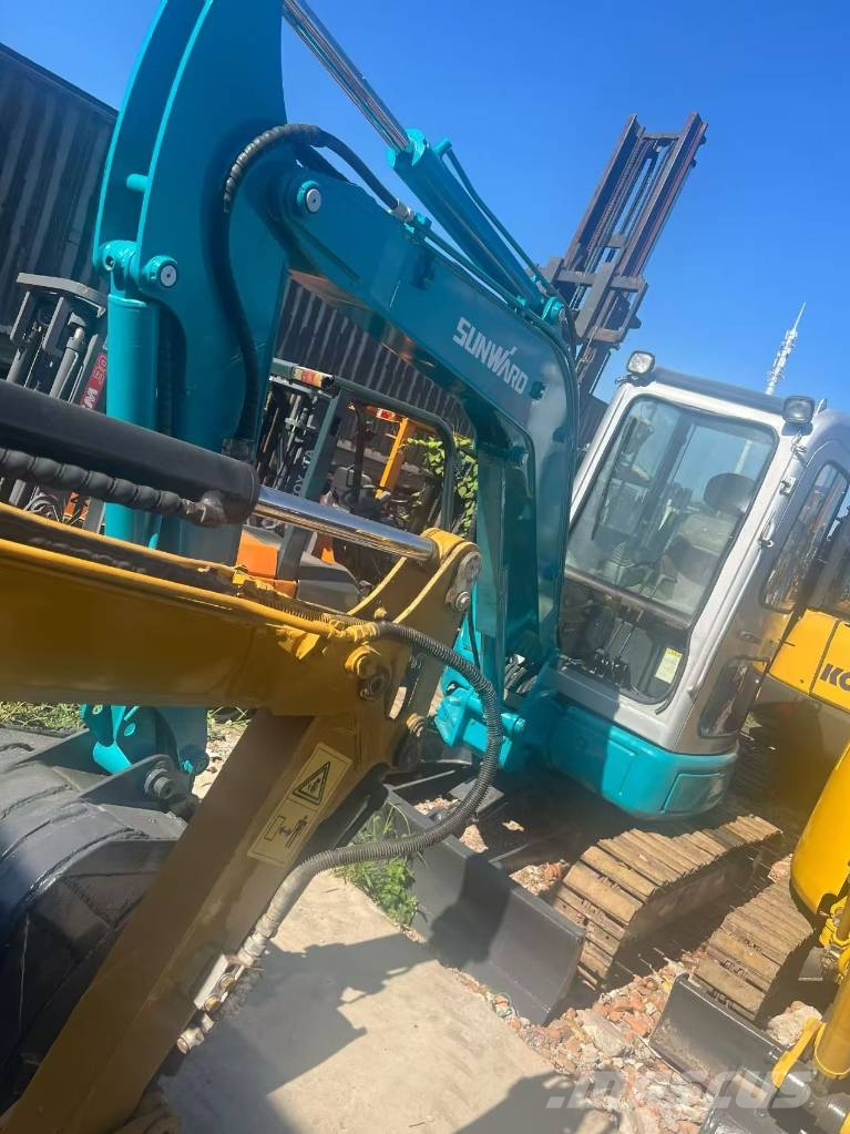 Sunward SWE35E Miniescavatori