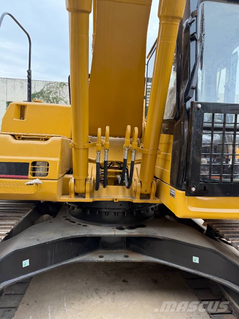 CAT 320 B L 3000 units excavators in stock 대형 굴삭기 29톤 이상