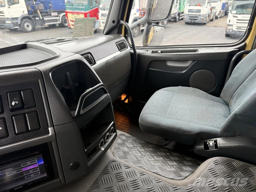 Volvo FM 500 8×2 met Effer 955/8S + Flyjib 6S / Winch / Maastikutõstukid