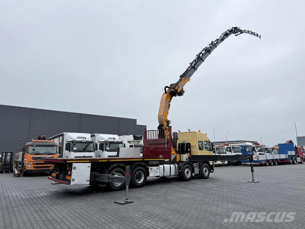 Volvo FM 500 8×2 met Effer 955/8S + Flyjib 6S / Winch / Maastikutõstukid