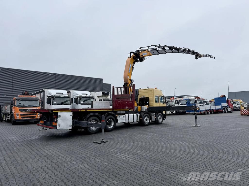 Volvo FM 500 8×2 met Effer 955/8S + Flyjib 6S / Winch / Maastikutõstukid