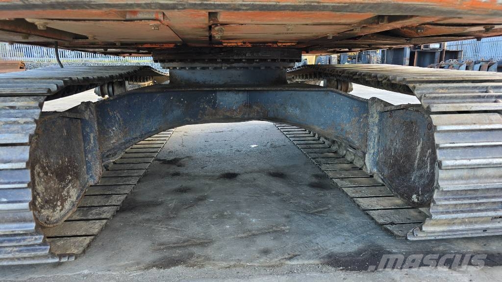 Doosan DX 140 LC Gravemaskiner på larvebånd