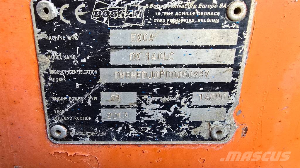Doosan DX 140 LC Gravemaskiner på larvebånd