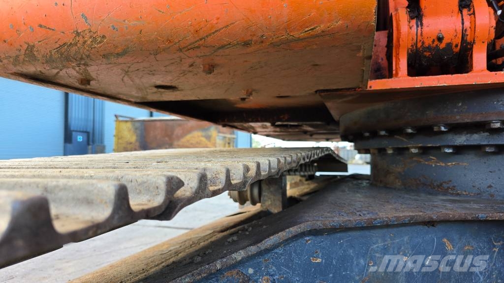 Doosan DX 140 LC Gravemaskiner på larvebånd