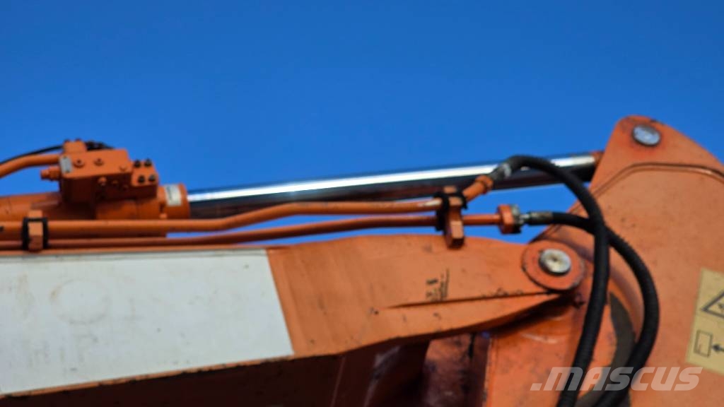 Doosan DX 140 LC Gravemaskiner på larvebånd
