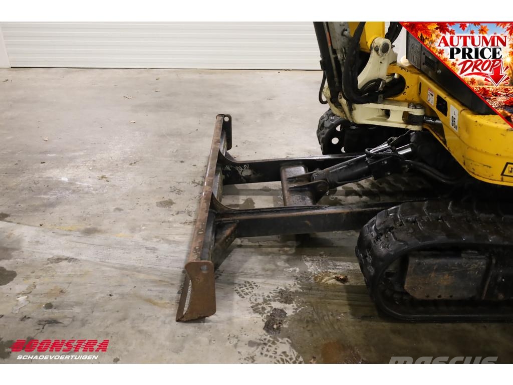 JCB ZTS 8035 BY 2014 2.681 Uur Miniexcavadoras