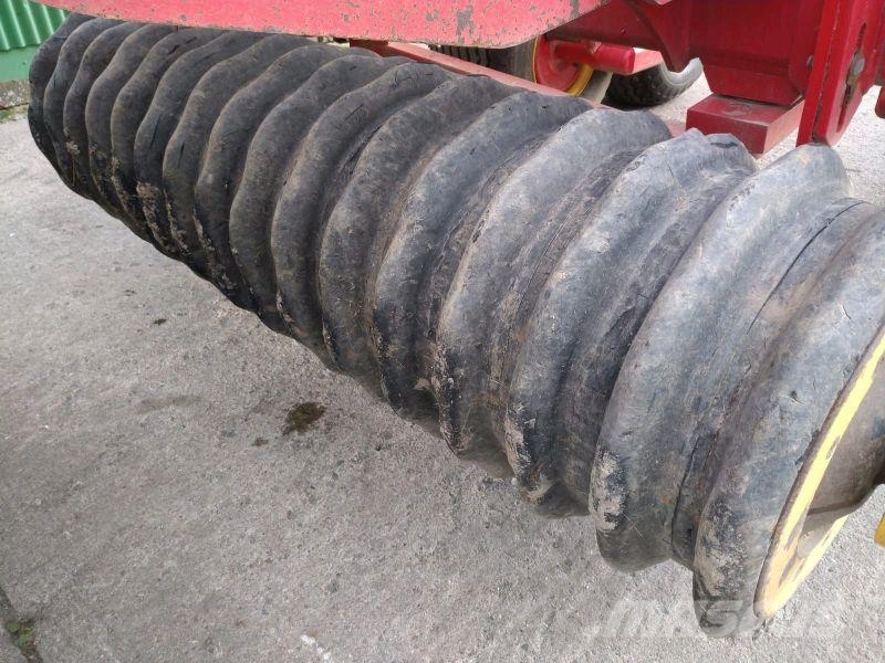 Väderstad Carrier 650 Tanierové brány