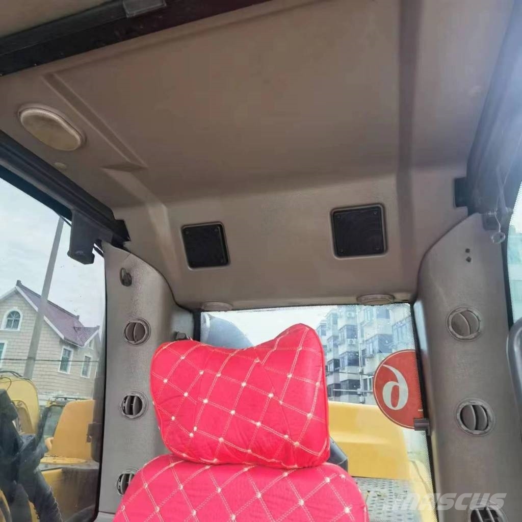 Volvo EC 480 D L Bageri guseničari