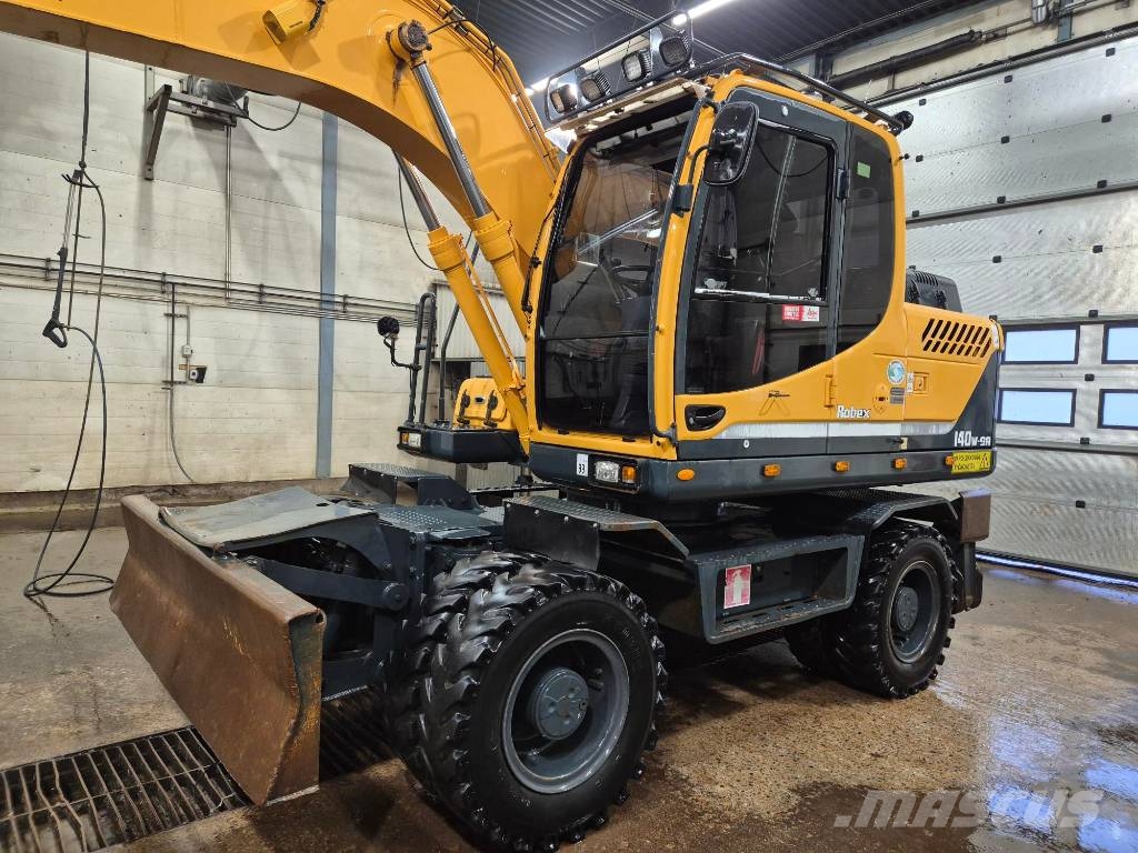 Hyundai R 140 W-9A Pyöräkaivukoneet