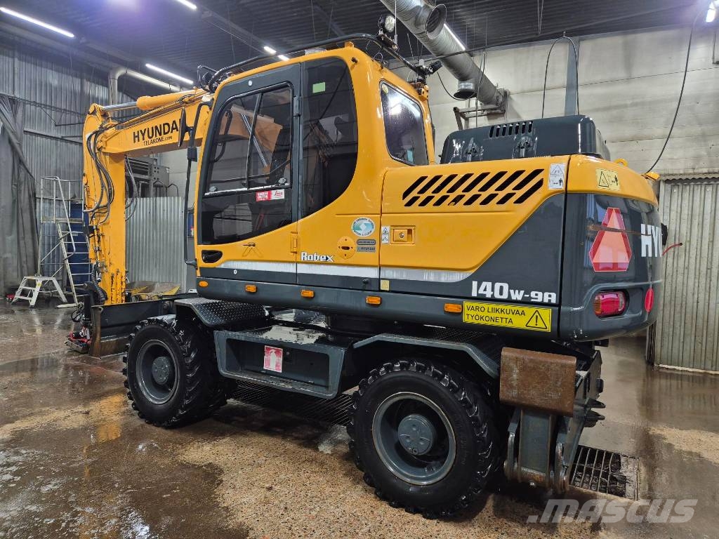 Hyundai R 140 W-9A Pyöräkaivukoneet