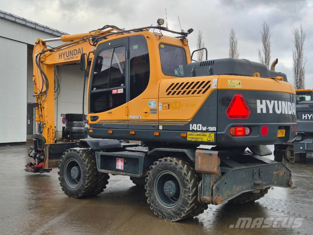 Hyundai R 140 W-9A Escavadoras de rodas