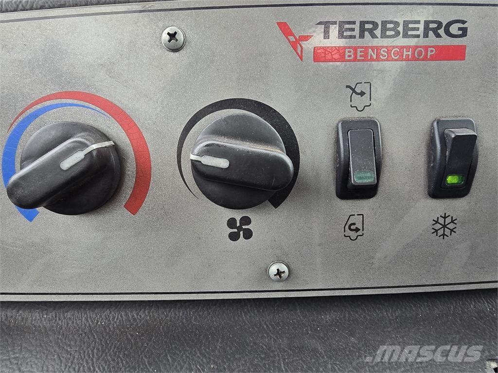 Terberg TT223 Terminalni tegljači