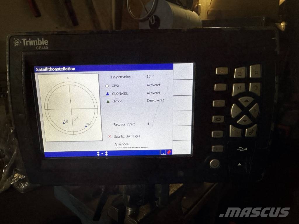 Trimble GCS 900 CB 460 3D 2D Grade control completely Instrumenten, meet- en automatiseringsapparatuur