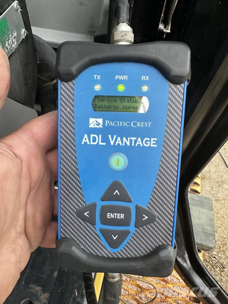 Trimble GCS 900 CB 460 3D 2D Grade control completely Instrumenten, meet- en automatiseringsapparatuur