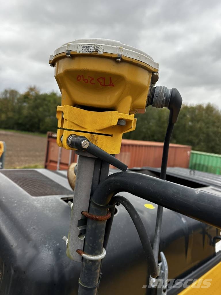 Trimble GCS 900 CB 460 3D 2D Grade control completely Instrumenten, meet- en automatiseringsapparatuur