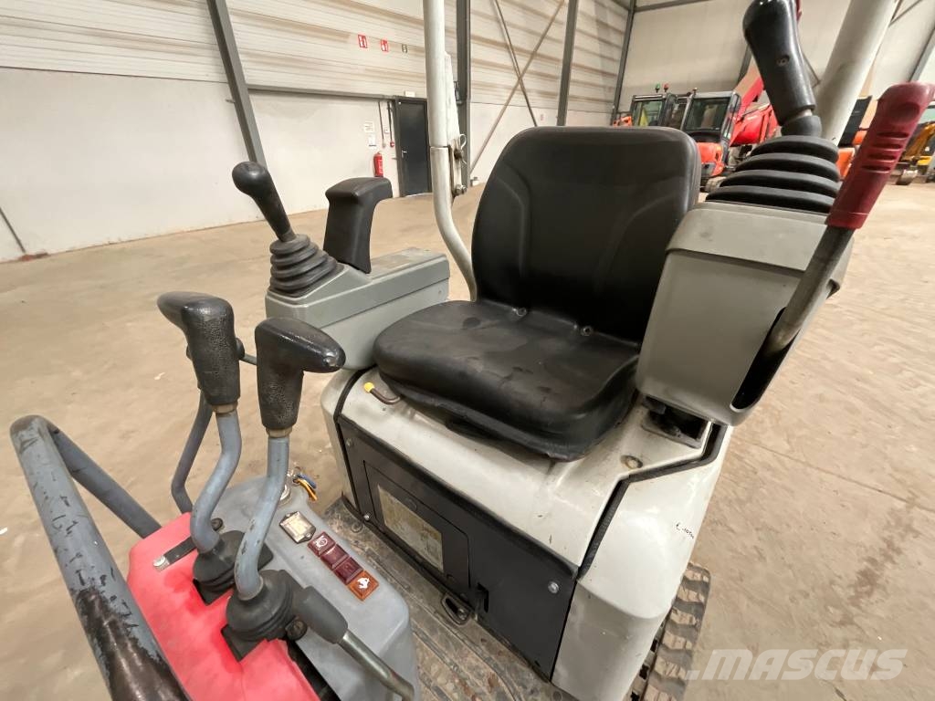 Takeuchi TB 210 R Minibagger < 7t