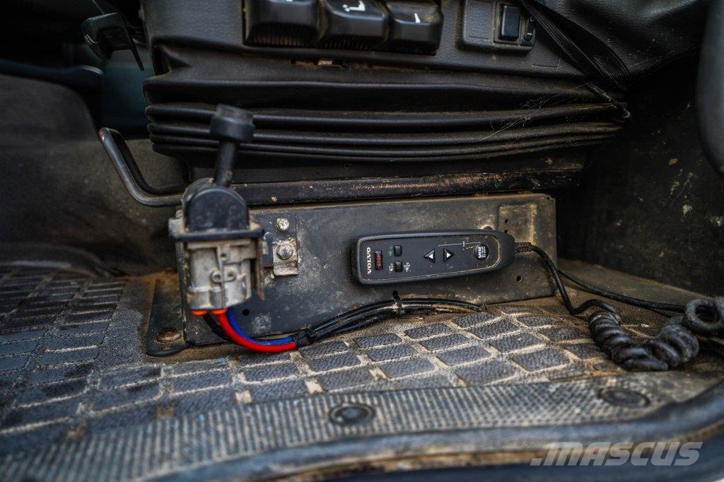 Volvo FH 480-6x2+ HYDR. -EURO 5 Vetopöytäautot
