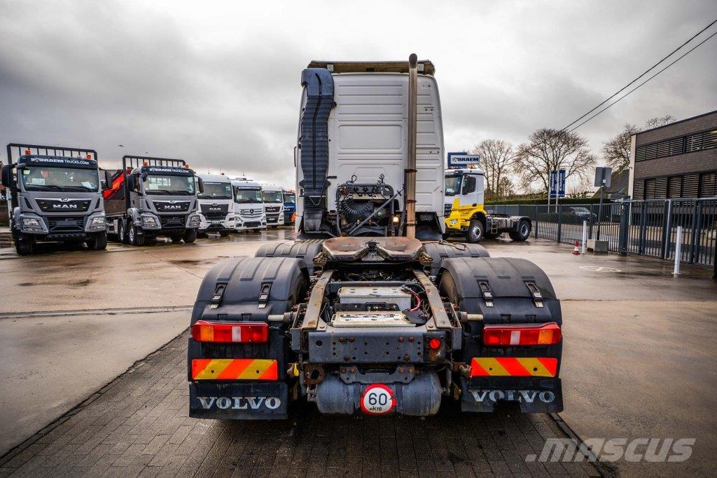 Volvo FH 480-6x2+ HYDR. -EURO 5 Vetopöytäautot