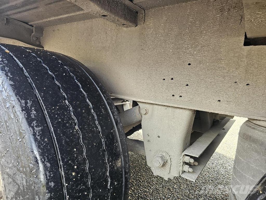 Schmitz Cargobull SCS/24L-13.62 E.B. / SCHMITZ AXLES. APK/TUV 27-08- Ostale poluprikolice