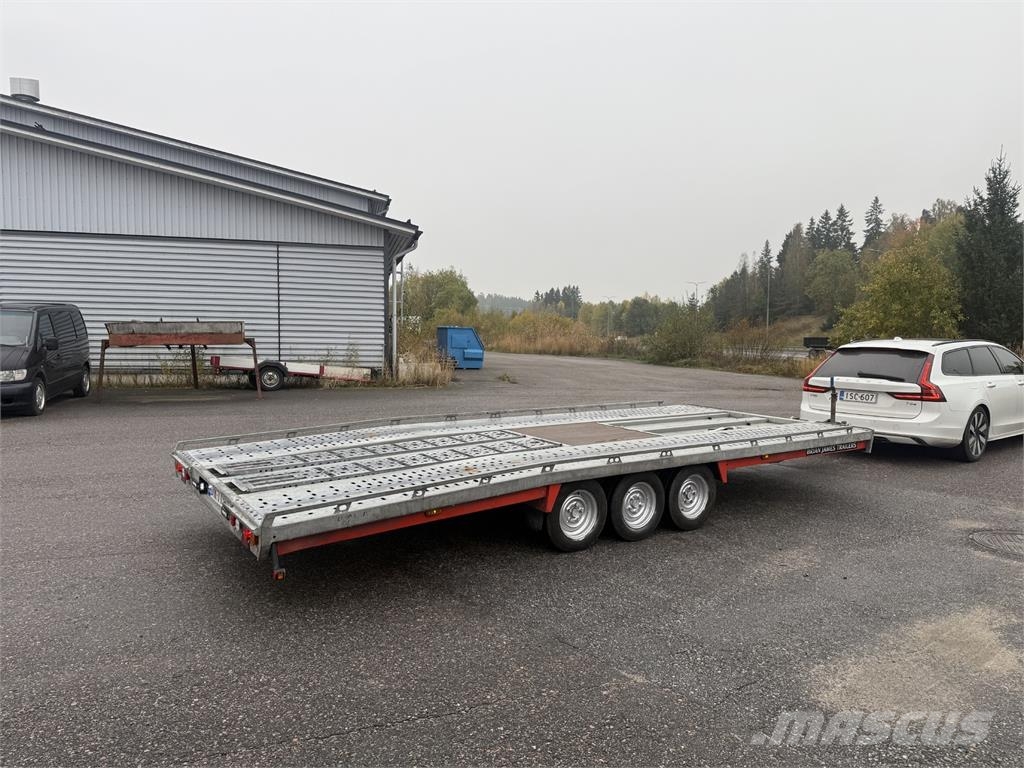 Brian James Trailers Transporter Zemie treileri
